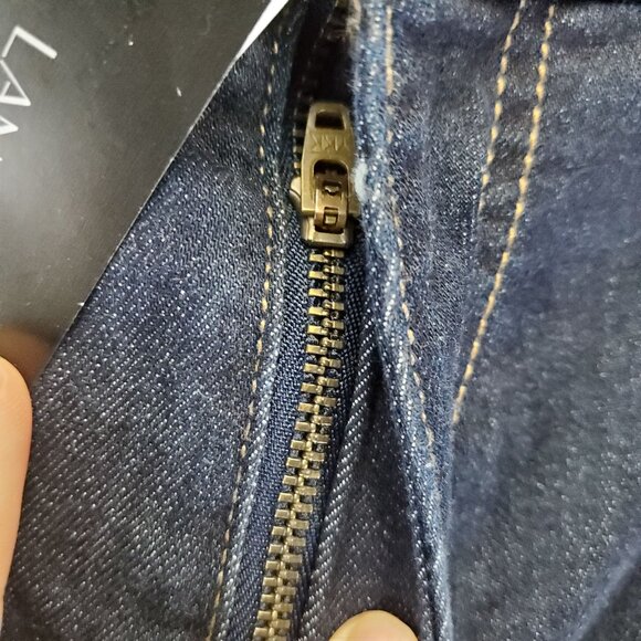 Lane Bryant Shorts Womens Size 28 Plus Blue Stretch Girlfriend Jorts *NWT* - Picture 13 of 15